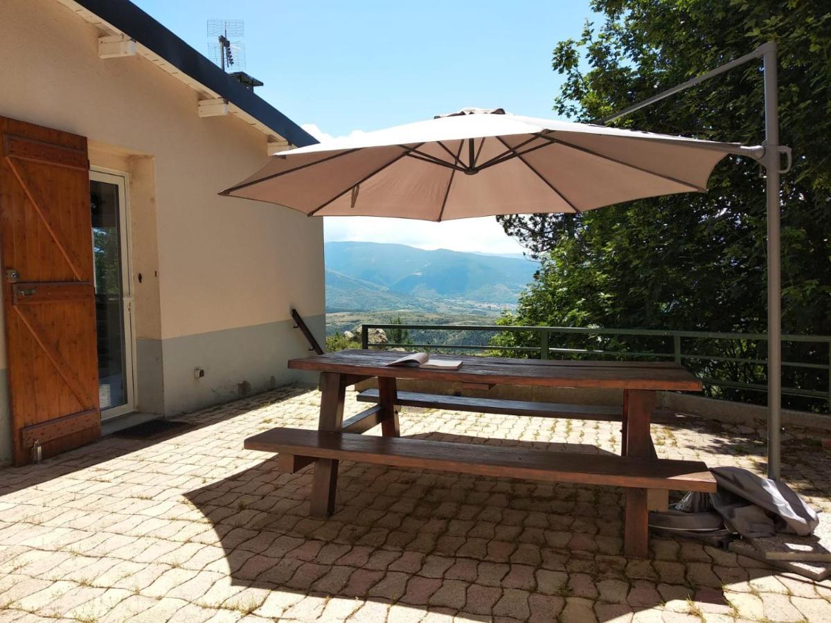 Grand F3 Terrasse, Vue Apartment Font-Romeu-Odeillo-Via Exterior photo